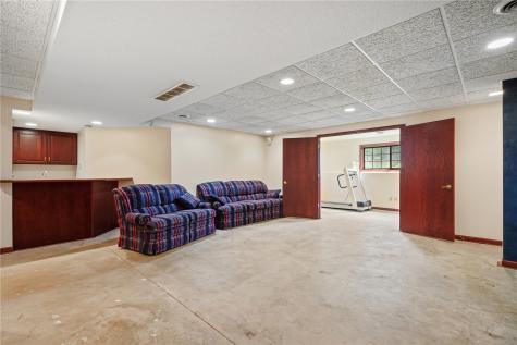 704 18th Street W Vinton IA 52349