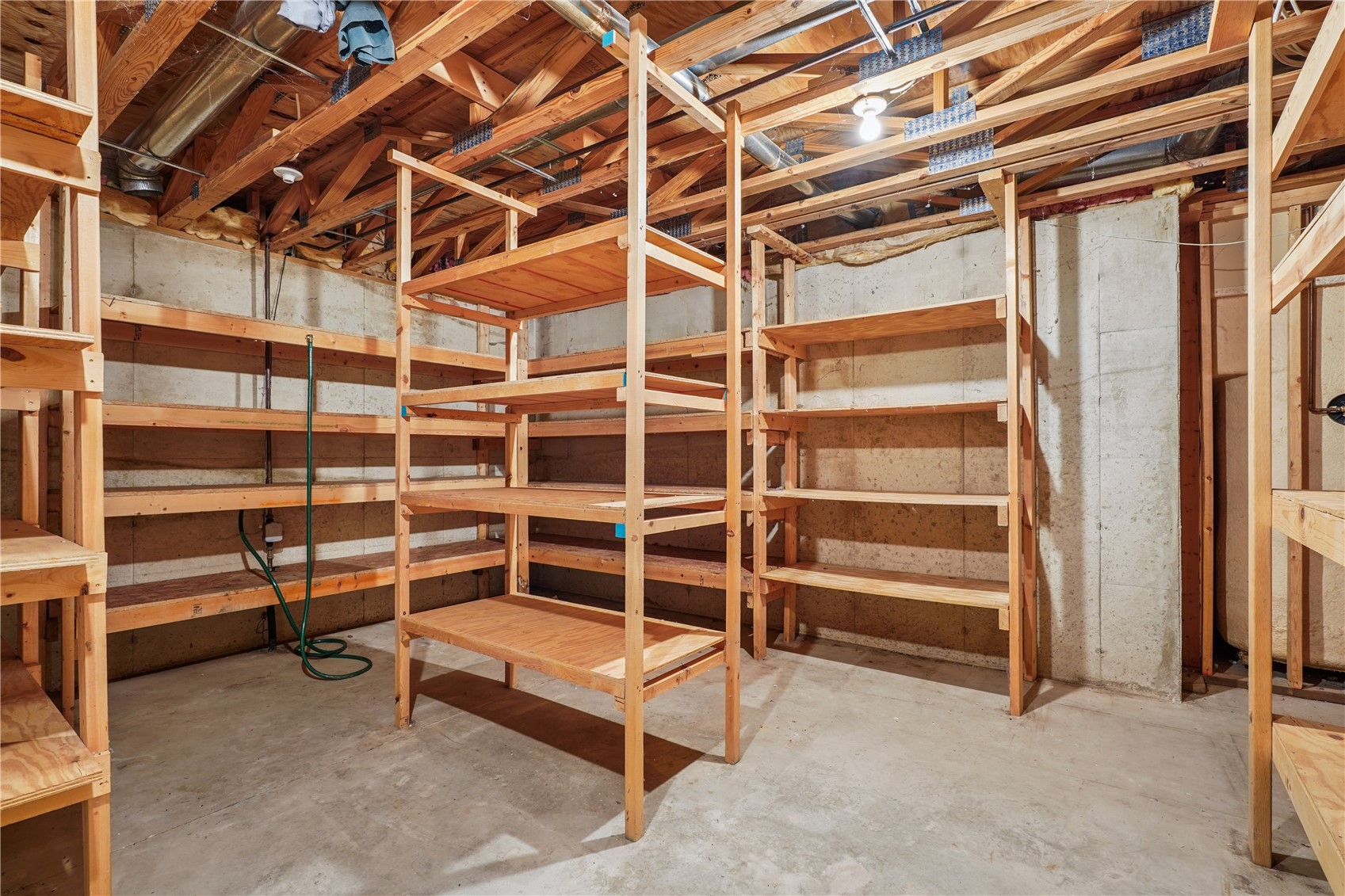 704 18th Street W Vinton IA 52349