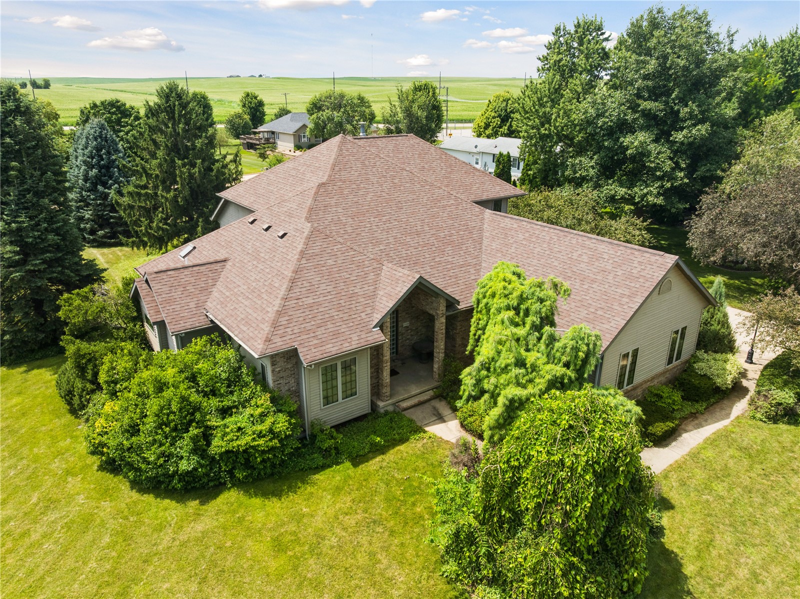 704 18th Street W Vinton IA 52349