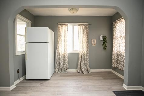 4712 F Avenue NE Cedar Rapids IA 52402