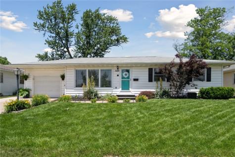 1620 47th Street NE Cedar Rapids IA 52402