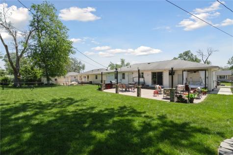 1620 47th Street NE Cedar Rapids IA 52402