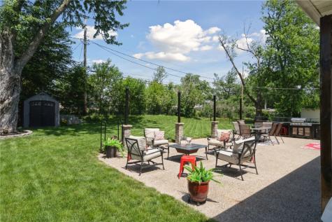 1620 47th Street NE Cedar Rapids IA 52402