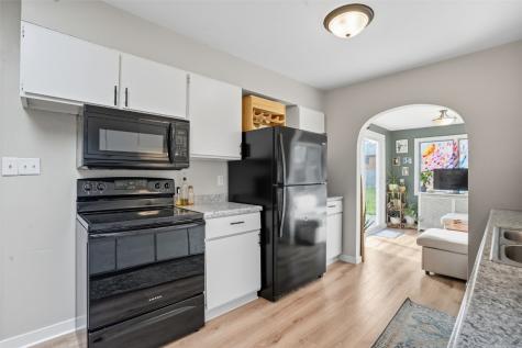 431 30th Street Drive SE Cedar Rapids IA 52403