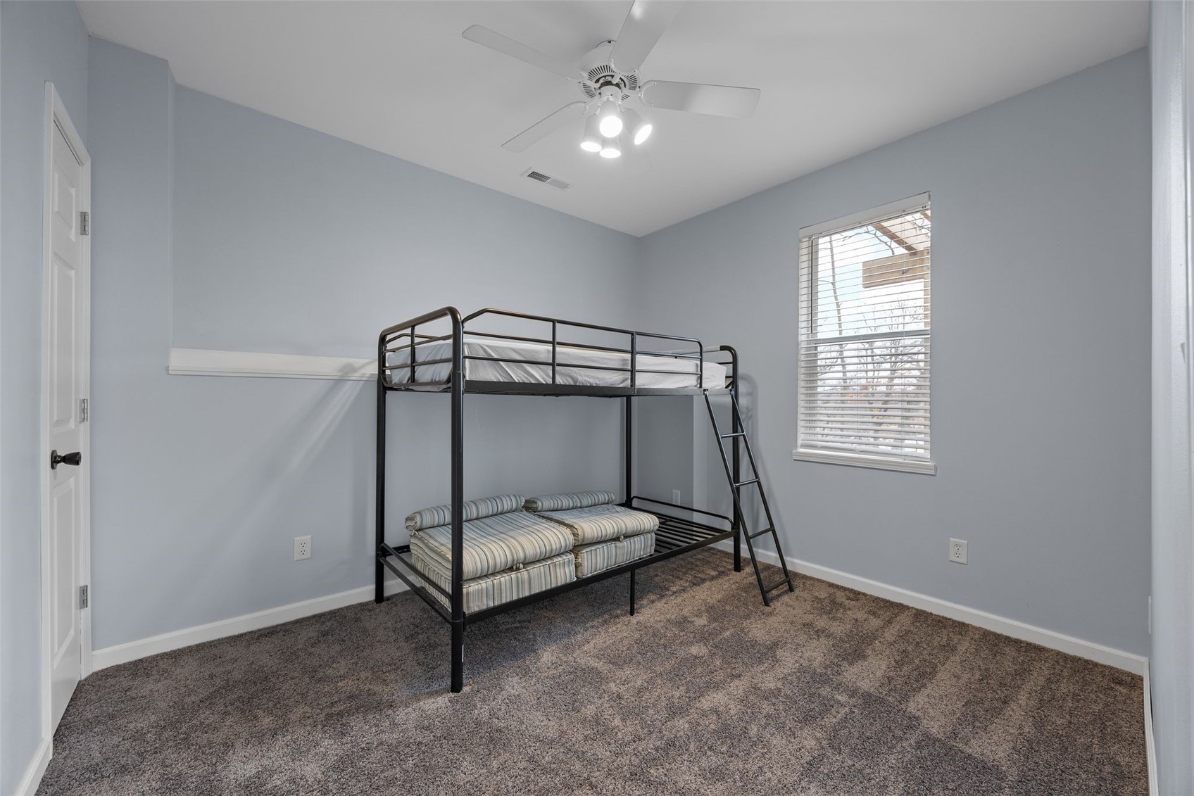 26391 215th Avenue Delhi IA 52223