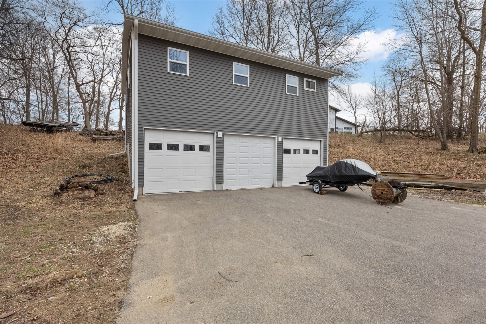 26391 215th Avenue Delhi IA 52223