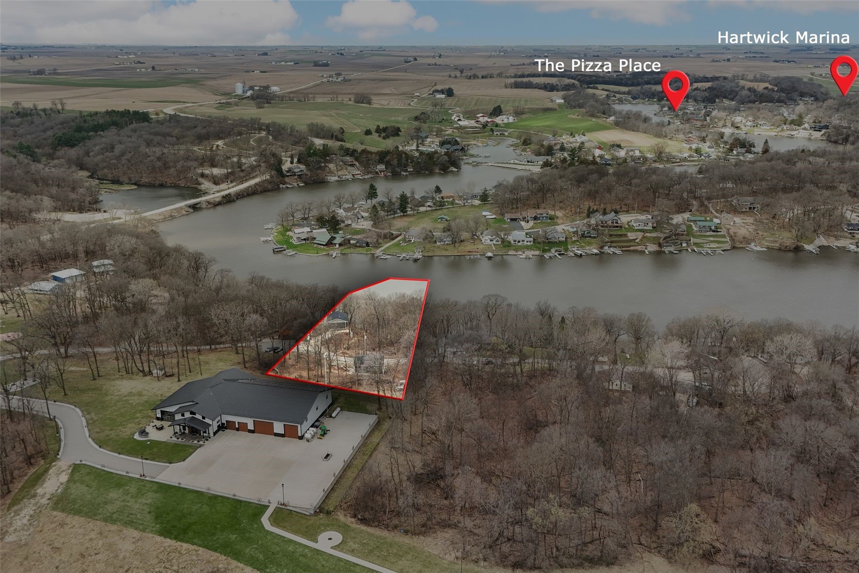 26391 215th Avenue Delhi IA 52223