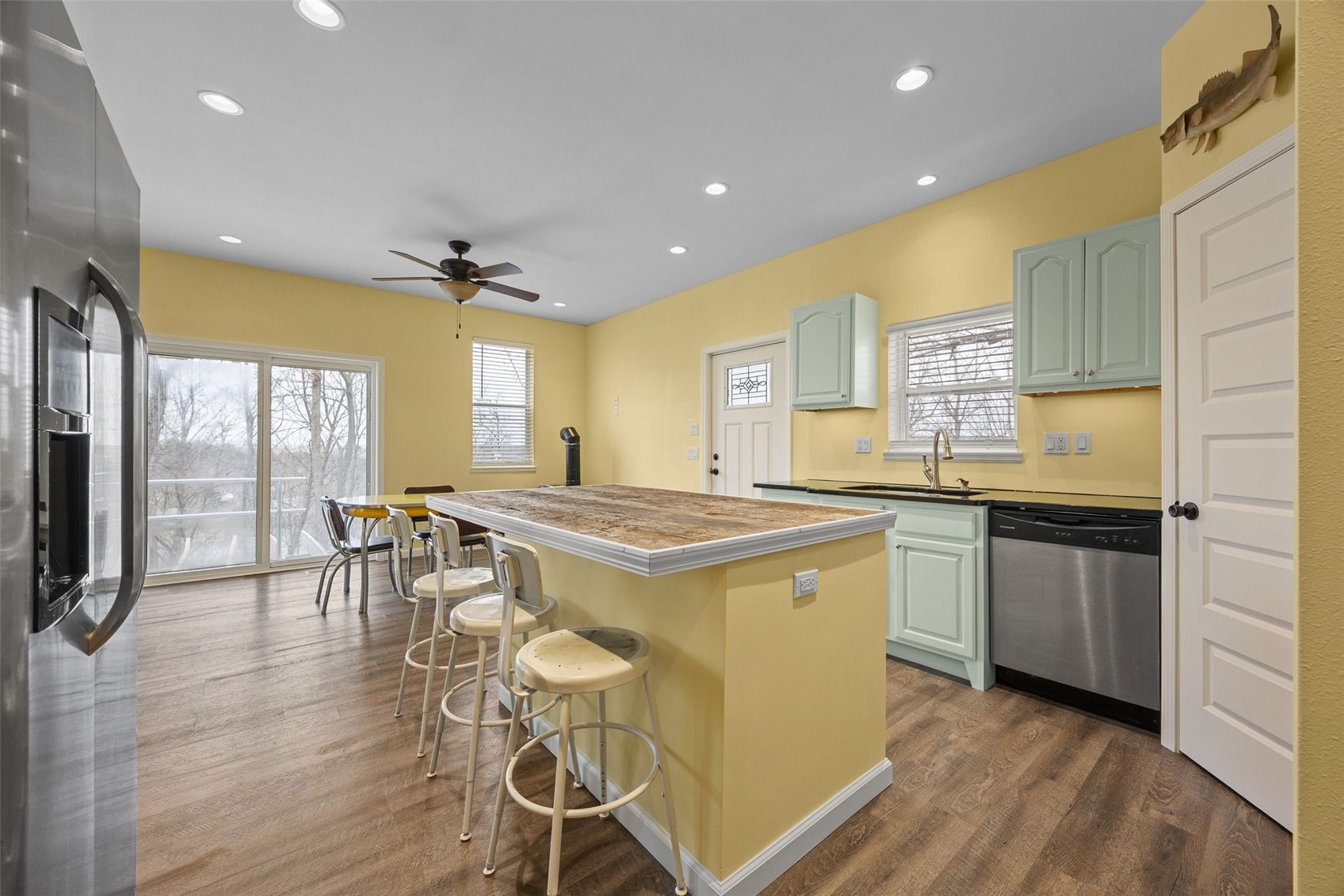 26391 215th Avenue Delhi IA 52223