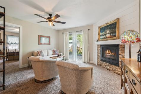 1307 G Avenue Vinton IA 52349