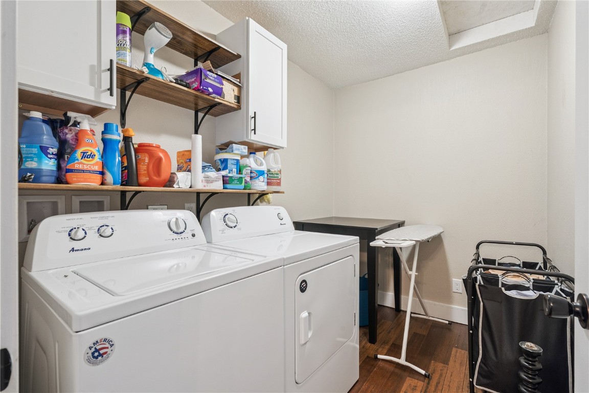 1307 G Avenue Vinton IA 52349