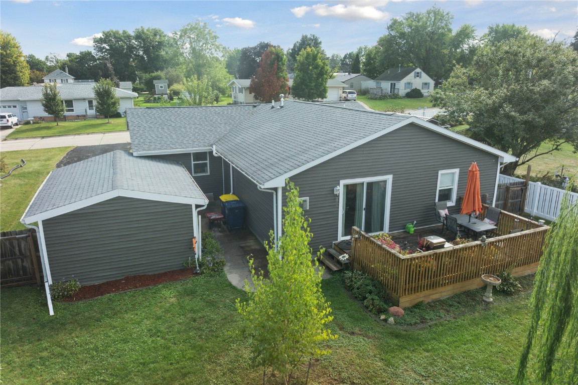 1307 G Avenue Vinton IA 52349