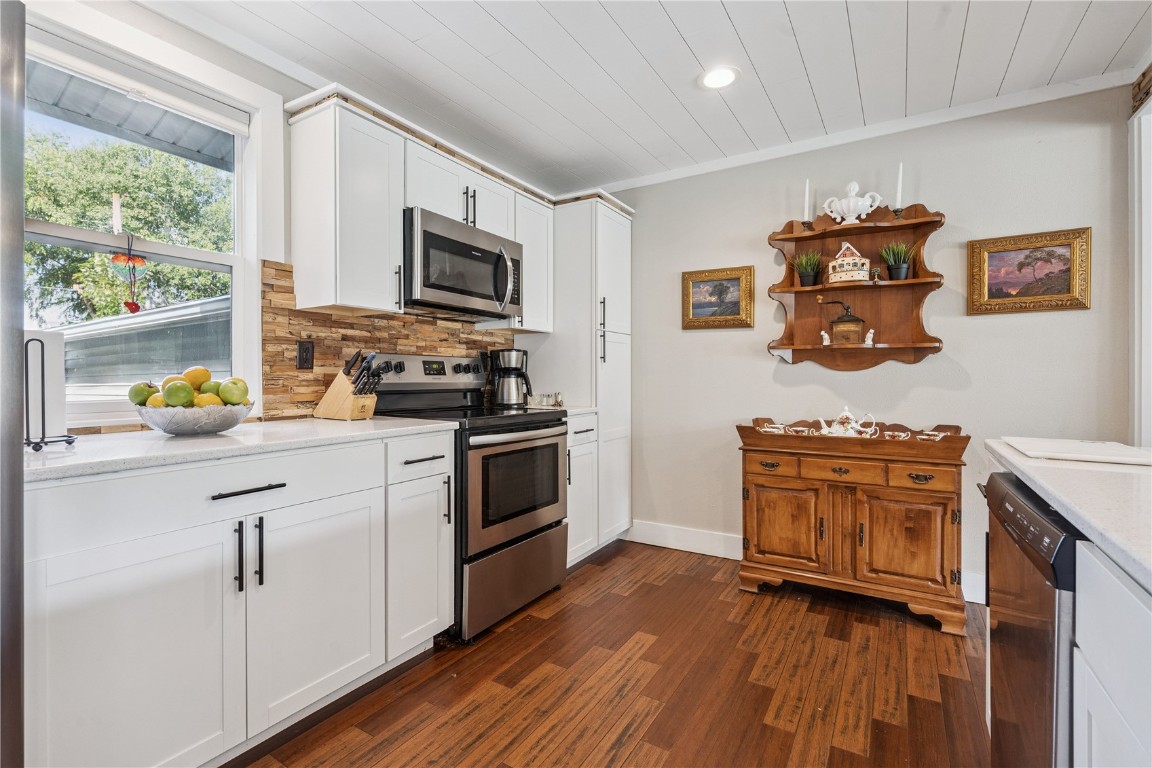 1307 G Avenue Vinton IA 52349