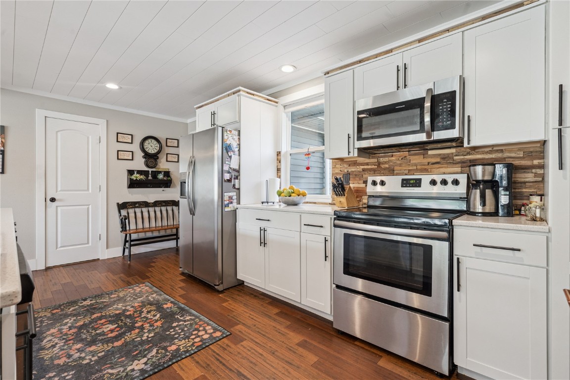 1307 G Avenue Vinton IA 52349