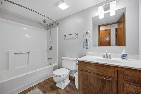 30 Prairie Ridge Court North Liberty IA 52317