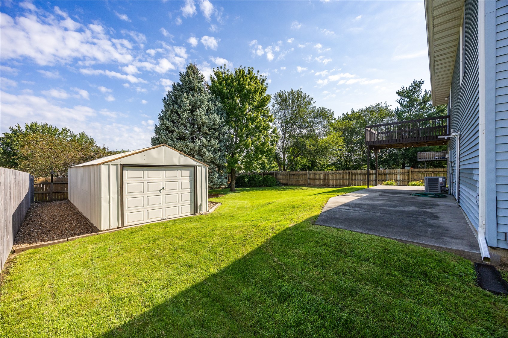 30 Prairie Ridge Court North Liberty IA 52317
