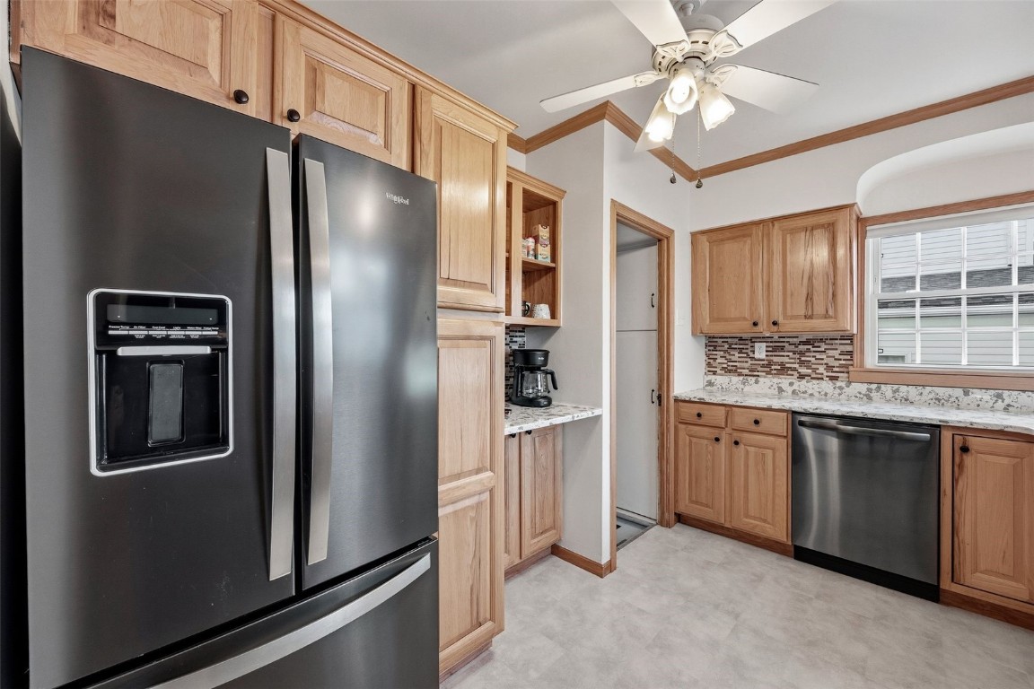1609 Wildwood Drive NE Cedar Rapids IA 52402