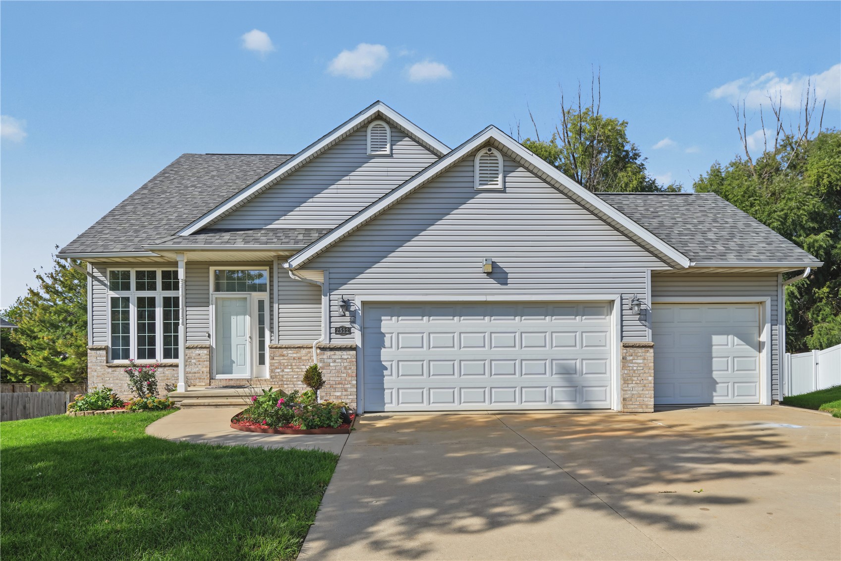 Cedar Rapids IA, 2532 31ST Street SW