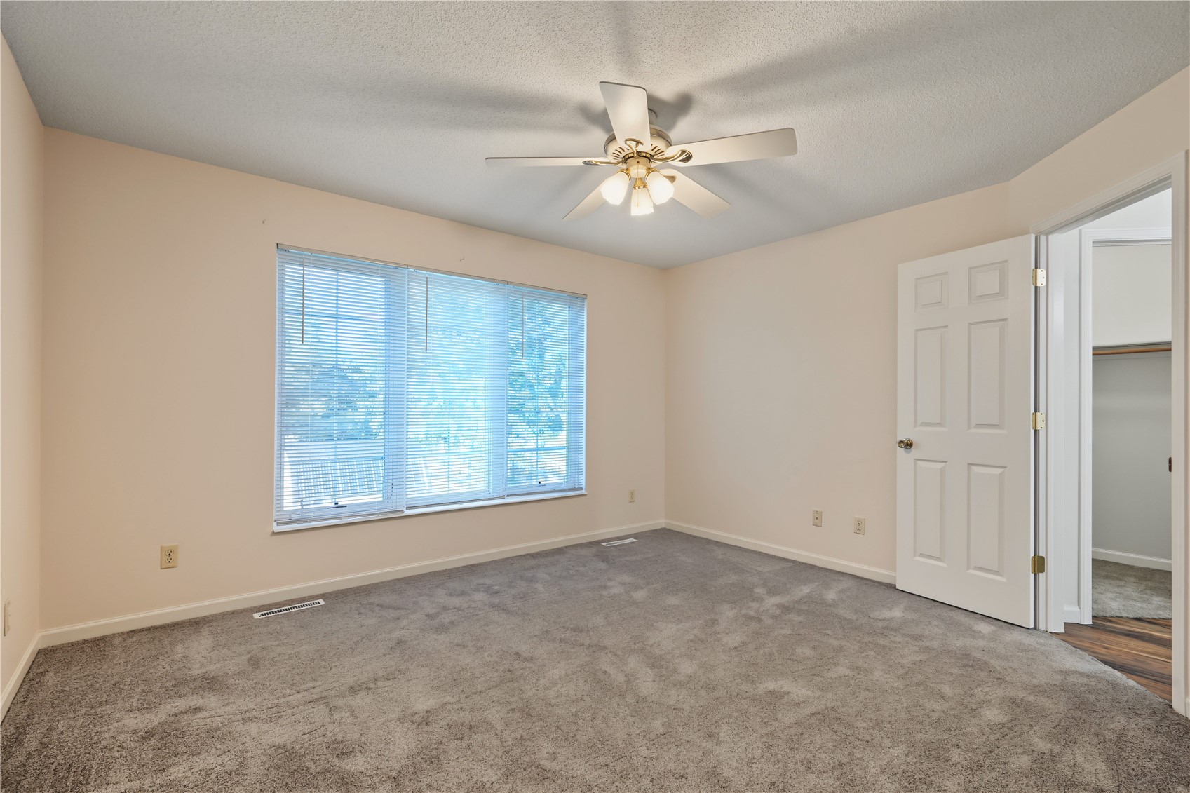 2532 31st Street SW Cedar Rapids IA 52404