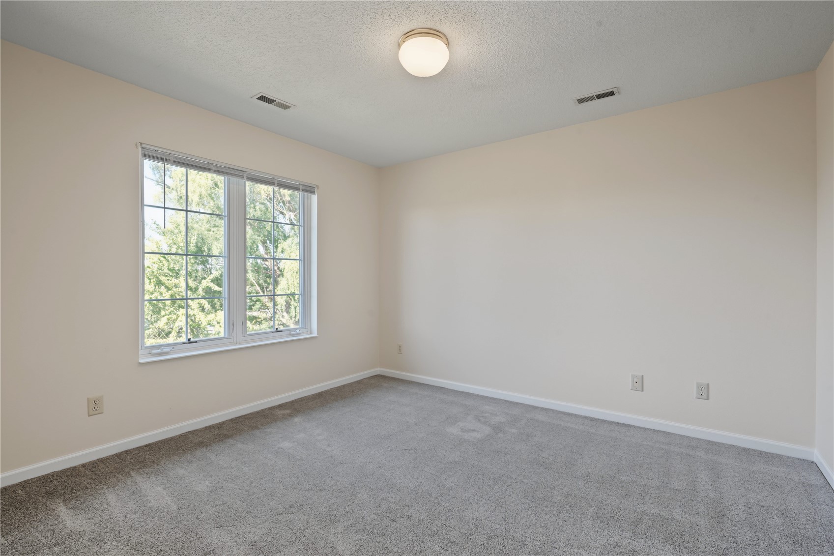 2532 31st Street SW Cedar Rapids IA 52404