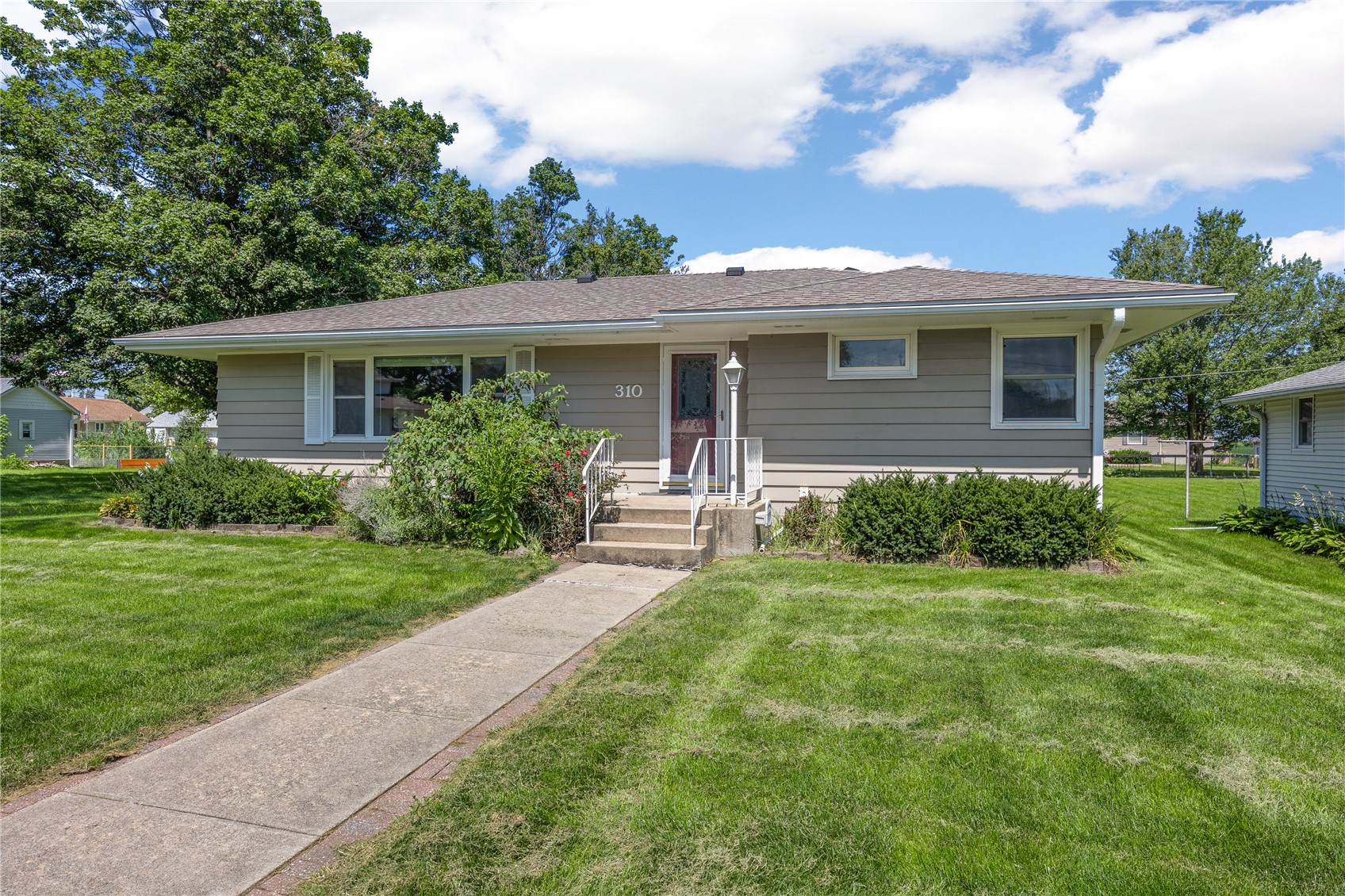 310 2nd Avenue E Lisbon IA 52253