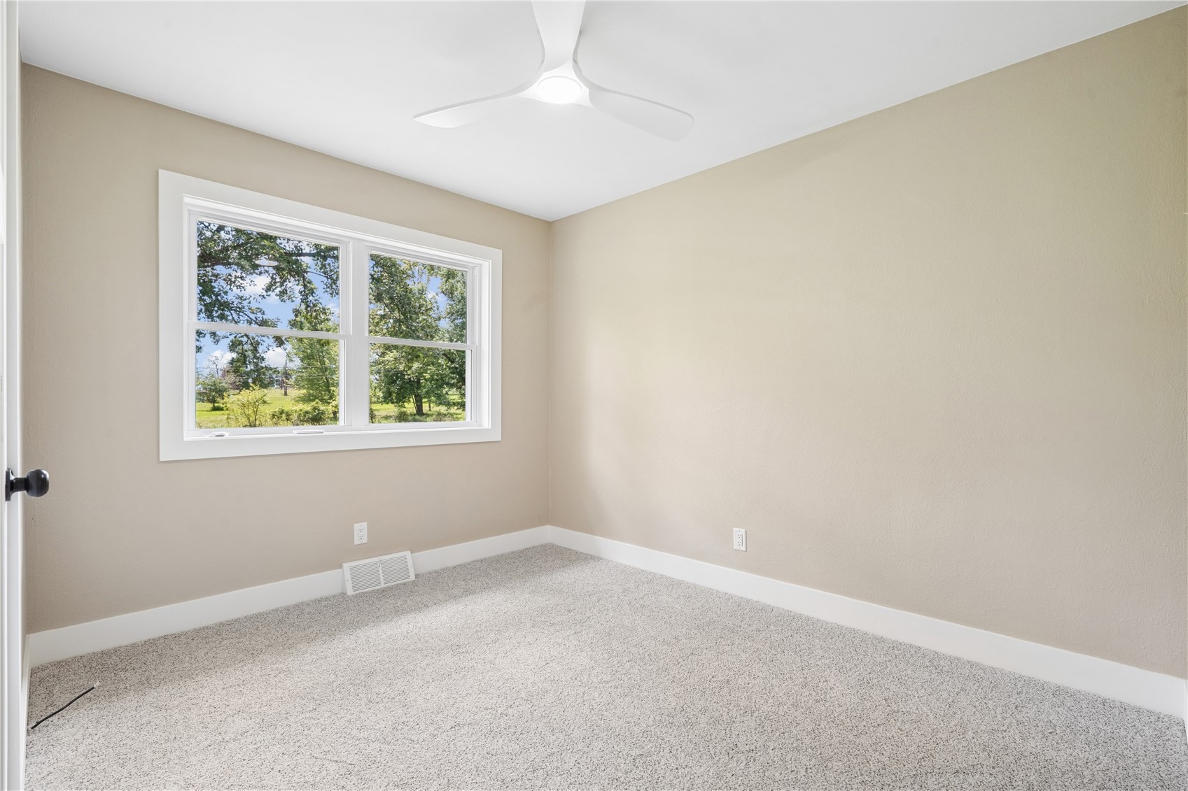 1033 Rolling Glen Drive Marion IA 52402
