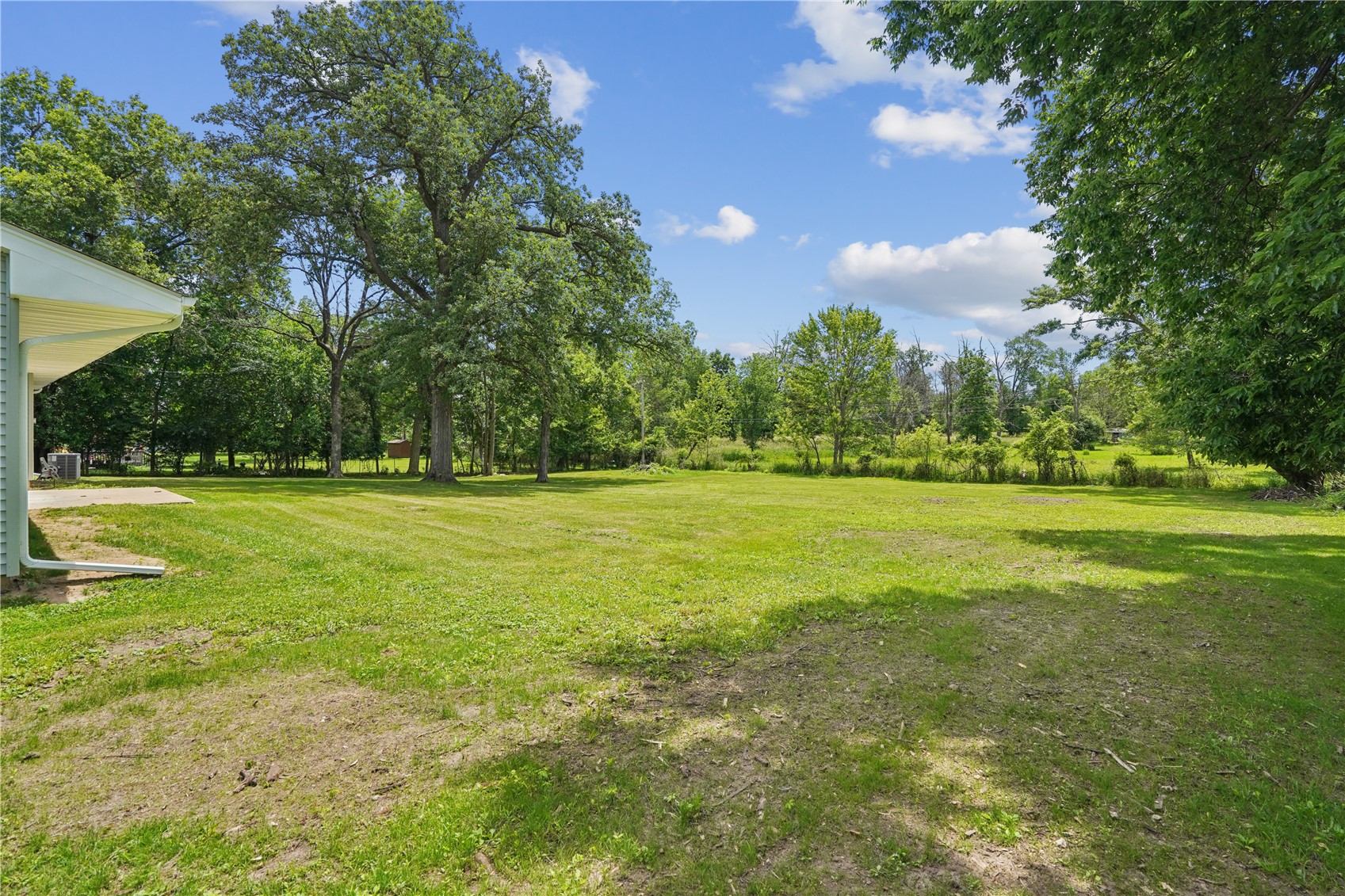1033 Rolling Glen Drive Marion IA 52402