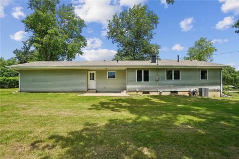 1033 Rolling Glen Drive Marion IA 52402