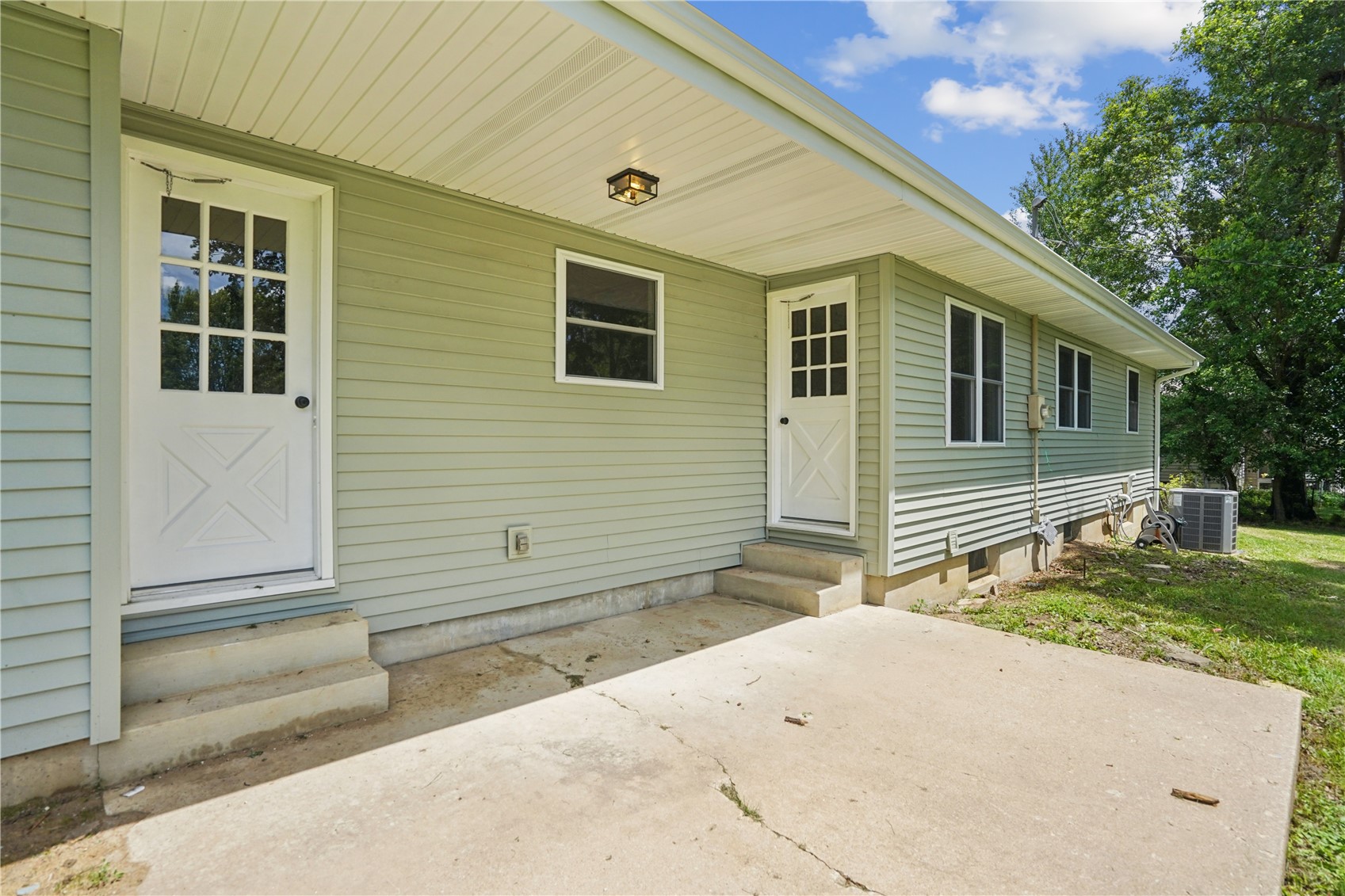 1033 Rolling Glen Drive Marion IA 52402