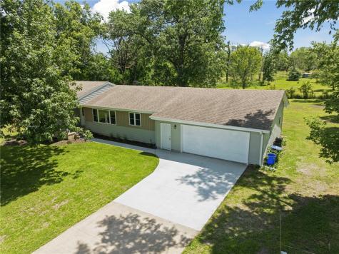 1033 Rolling Glen Drive Marion IA 52402
