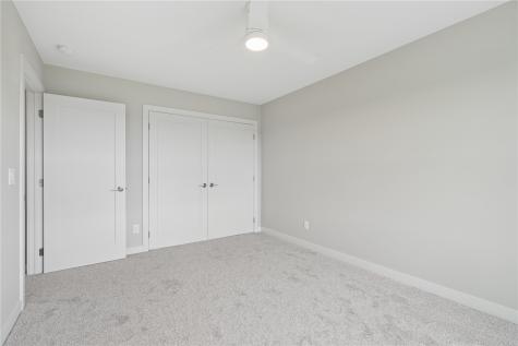 1537 Deerfield Drive Fairfax IA 52228