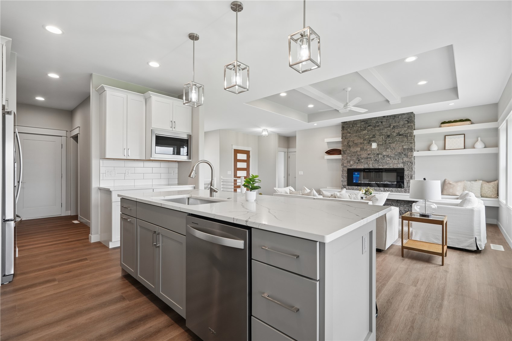 1537 Deerfield Drive Fairfax IA 52228