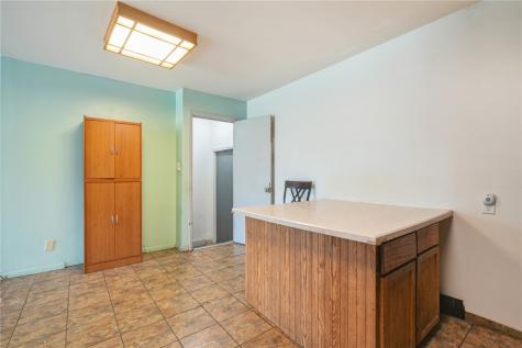 5450 Plainview Drive NW Cedar Rapids IA 52405