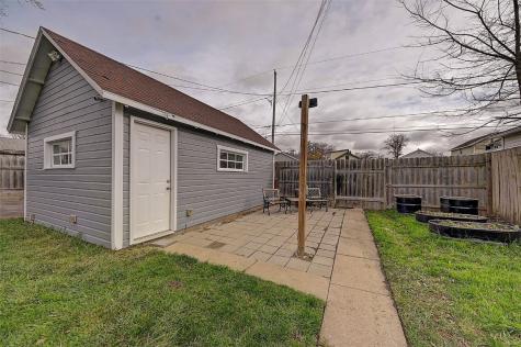 928 12th Street NE Cedar Rapids IA 52402