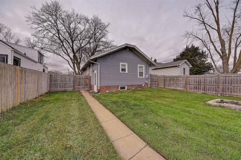 928 12th Street NE Cedar Rapids IA 52402
