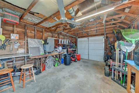 928 12th Street NE Cedar Rapids IA 52402
