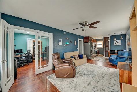 928 12th Street NE Cedar Rapids IA 52402