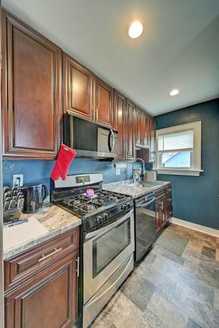 928 12th Street NE Cedar Rapids IA 52402