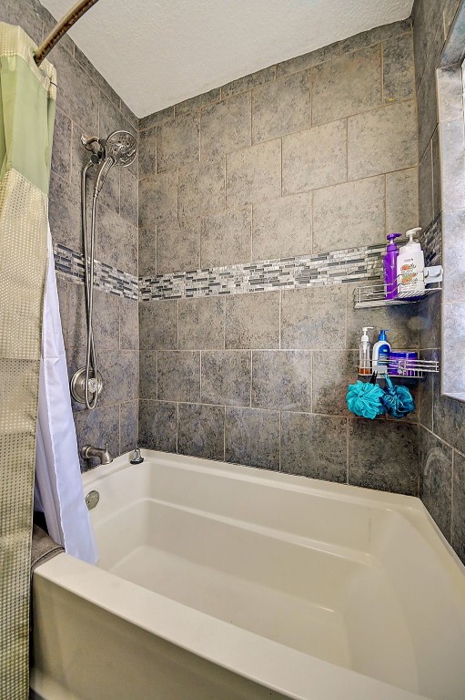 928 12th Street NE Cedar Rapids IA 52402