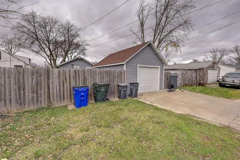 928 12th Street NE Cedar Rapids IA 52402