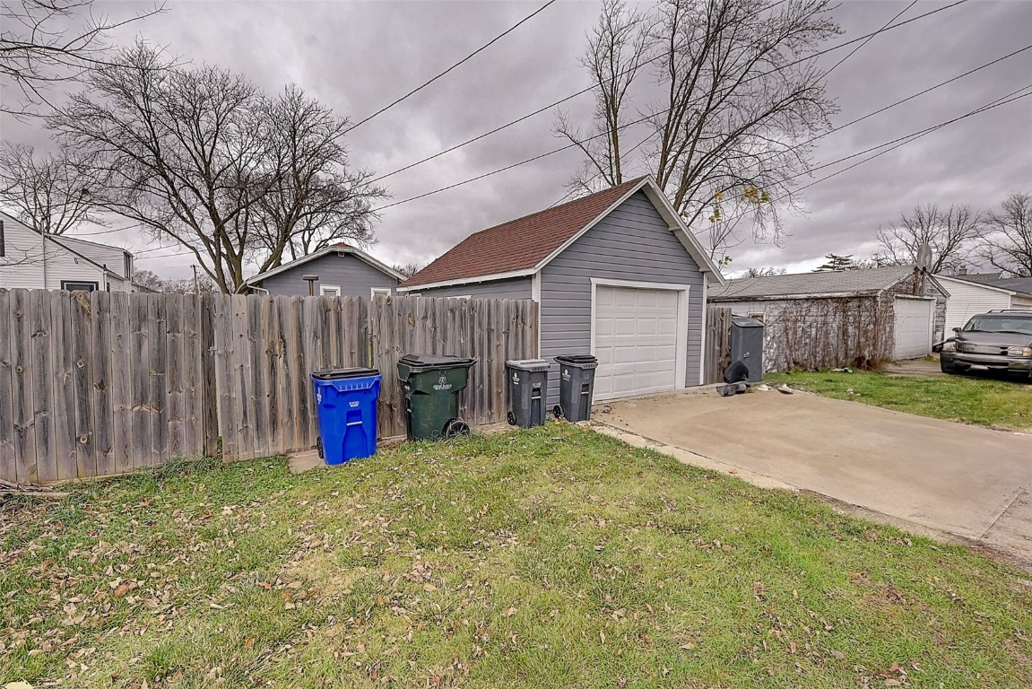 928 12th Street NE Cedar Rapids IA 52402