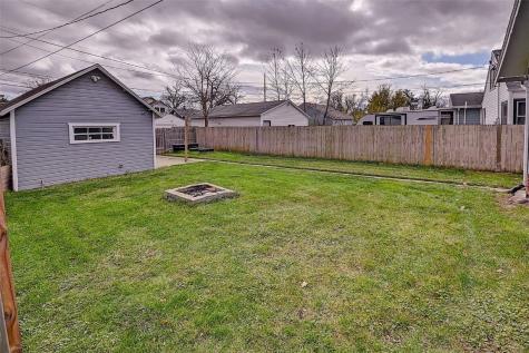 928 12th Street NE Cedar Rapids IA 52402