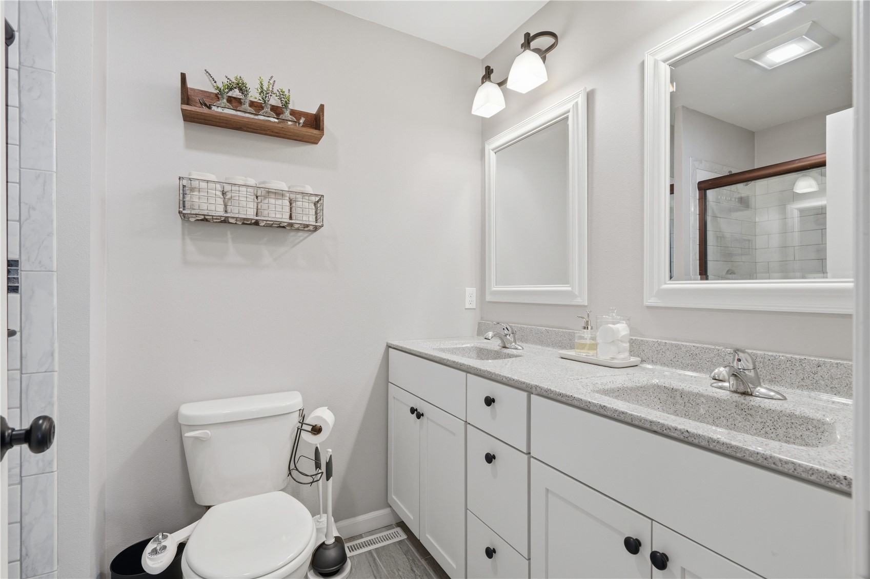 1005 Ashford Drive NE Cedar Rapids IA 52402