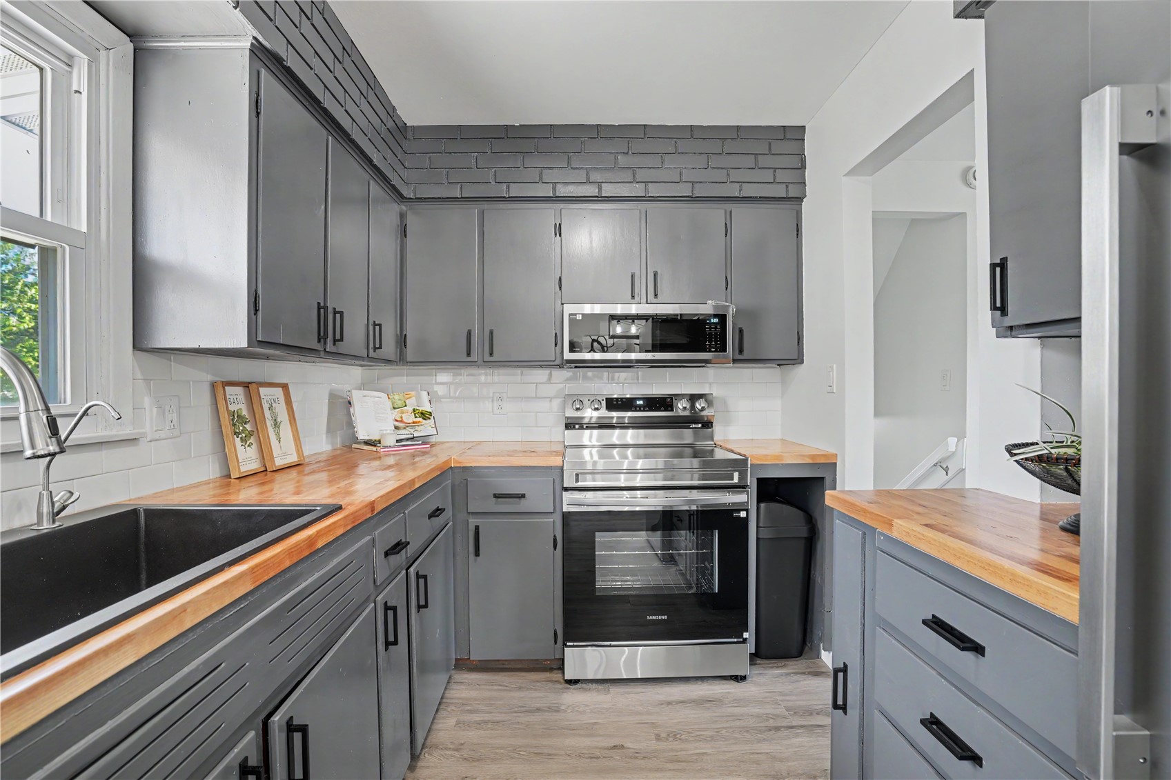 2605 1st Avenue Marion IA 52302