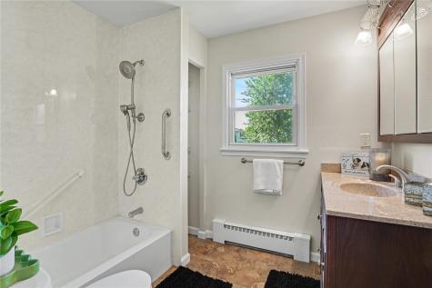 2605 1st Avenue Marion IA 52302