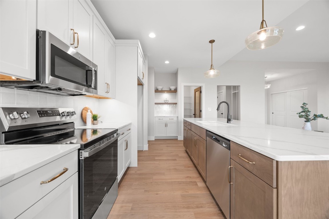 1519 Cardinal Drive Fairfax IA 52228
