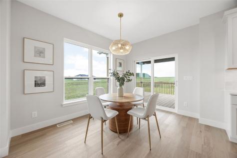 1519 Cardinal Drive Fairfax IA 52228
