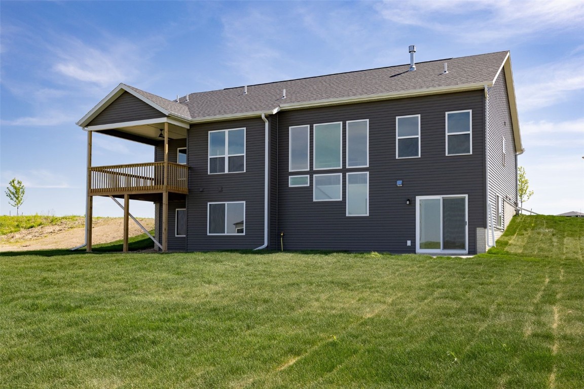 1519 Cardinal Drive Fairfax IA 52228