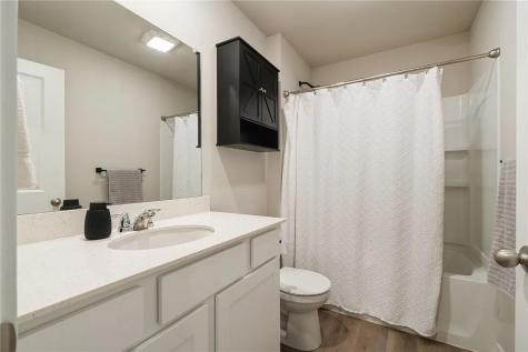 7108 Harlan Eddy Drive SW Cedar Rapids IA 52404