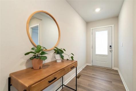 7108 Harlan Eddy Drive SW Cedar Rapids IA 52404