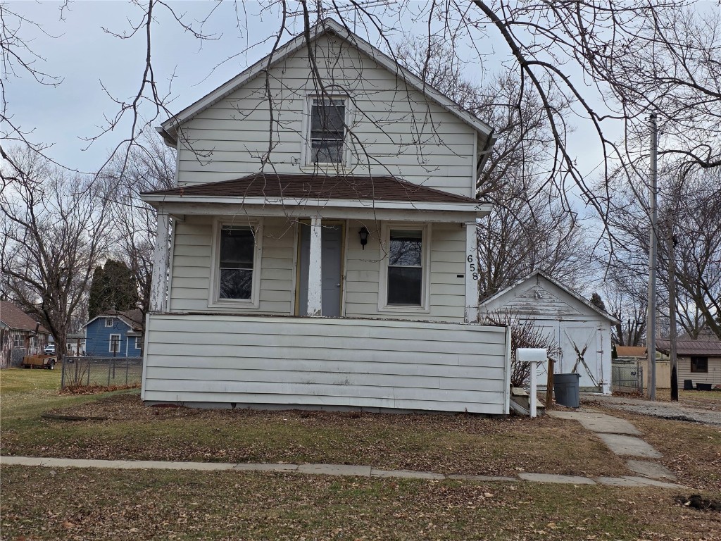 658 Marengo Avenue Marengo IA 52301